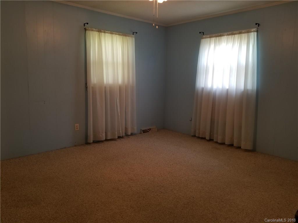 1056 White Plains Road Hiddenite, NC 28636 - Photo 28 of 33 Gallery Image 28