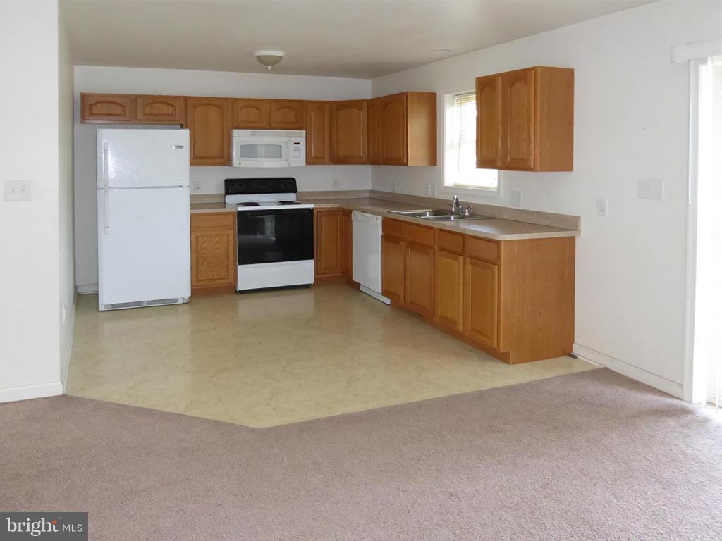 431 Creek Road Front Royal, VA 22630 - Photo 18 of 30 Kitchen