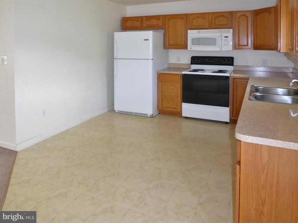 431 Creek Road Front Royal, VA 22630 - Photo 20 of 30 Kitchen