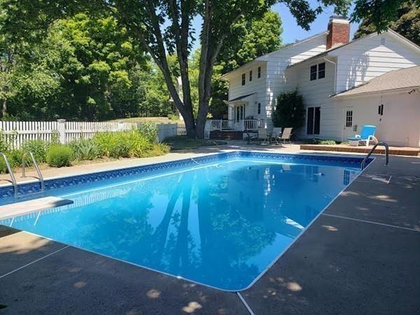 55 Park Road Chelmsford, MA 01824 - Photo 7 of 35 Gallery Image 7