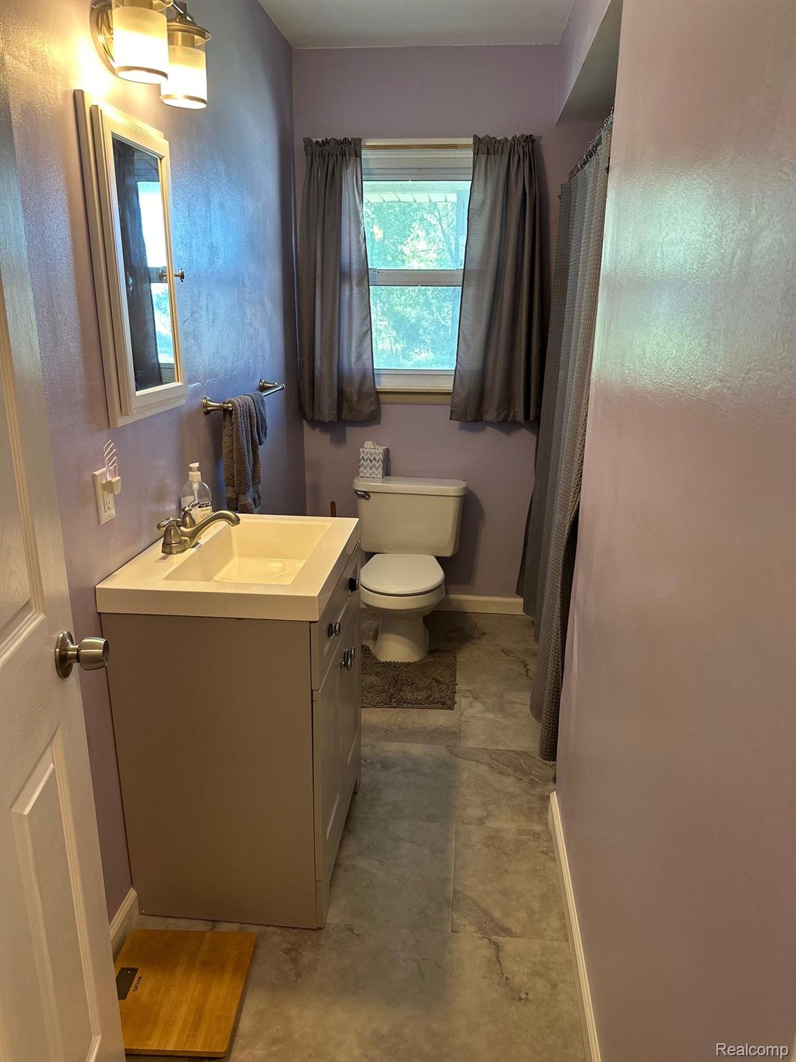 2105 Fenton Road Hartland, MI 48353 - Photo 16 of 28 Gallery Image 16