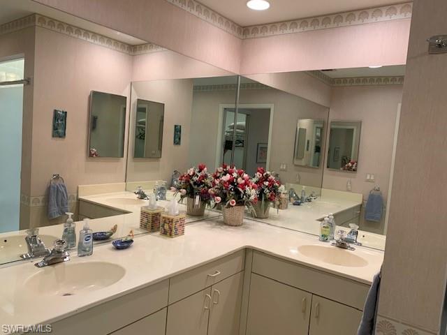 611 Bridge Way Lane Naples, FL 34108 - Photo 13 of 17