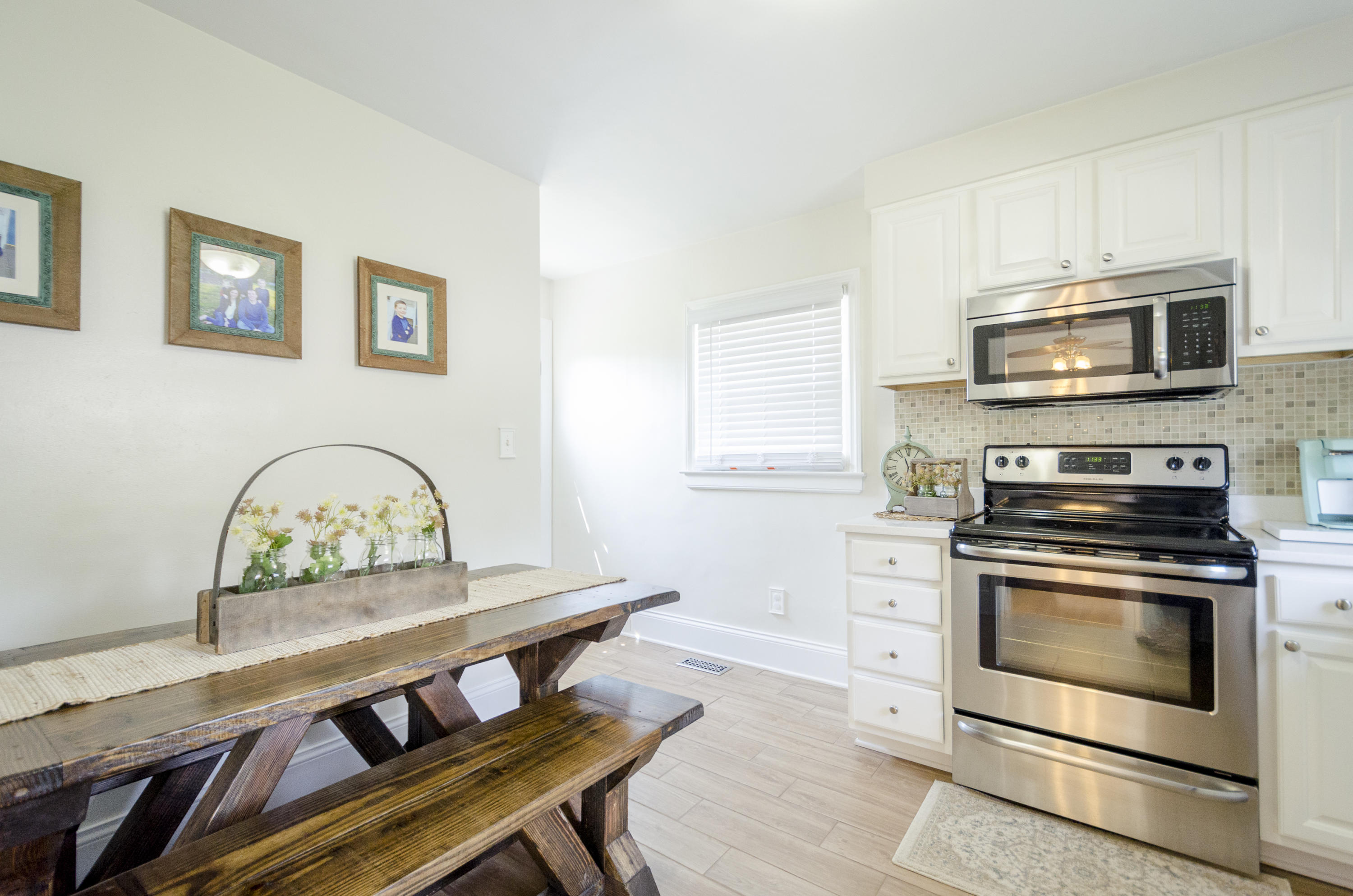 1527 Wilson Road Northwest Roanoke, VA 24017 - Photo 11 of 37 Dining Area
