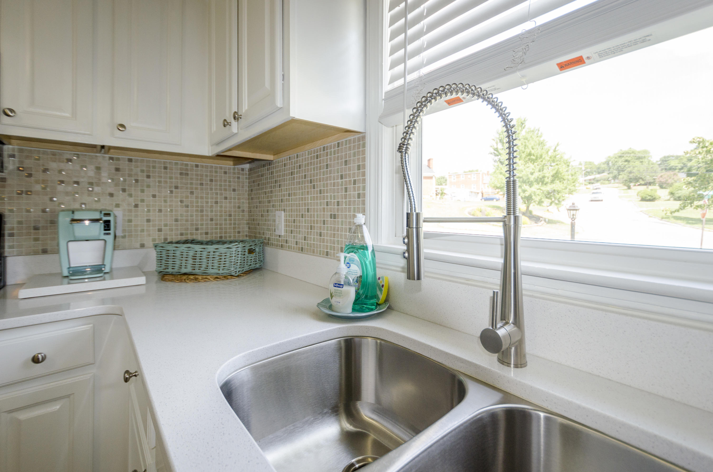 1527 Wilson Road Northwest Roanoke, VA 24017 - Photo 15 of 37 Kitchen sink