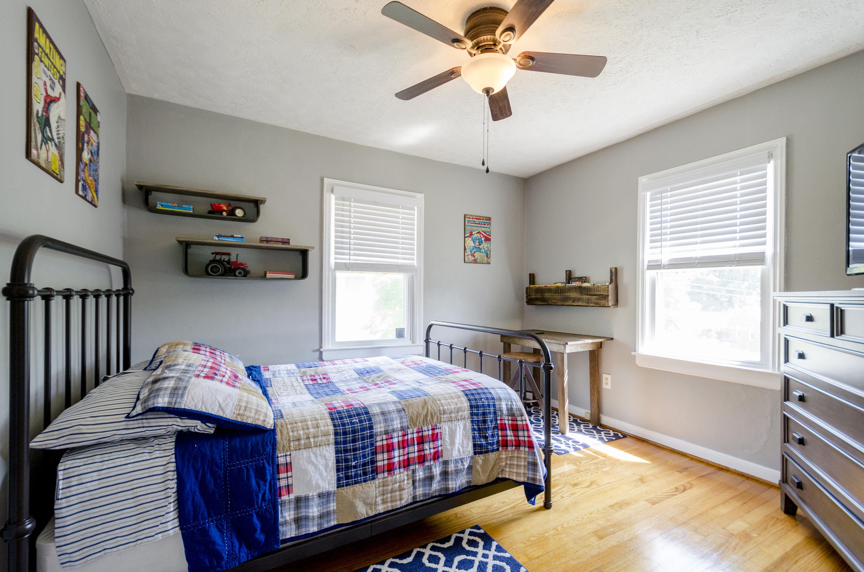 1527 Wilson Road Northwest Roanoke, VA 24017 - Photo 26 of 37 Bedroom 3