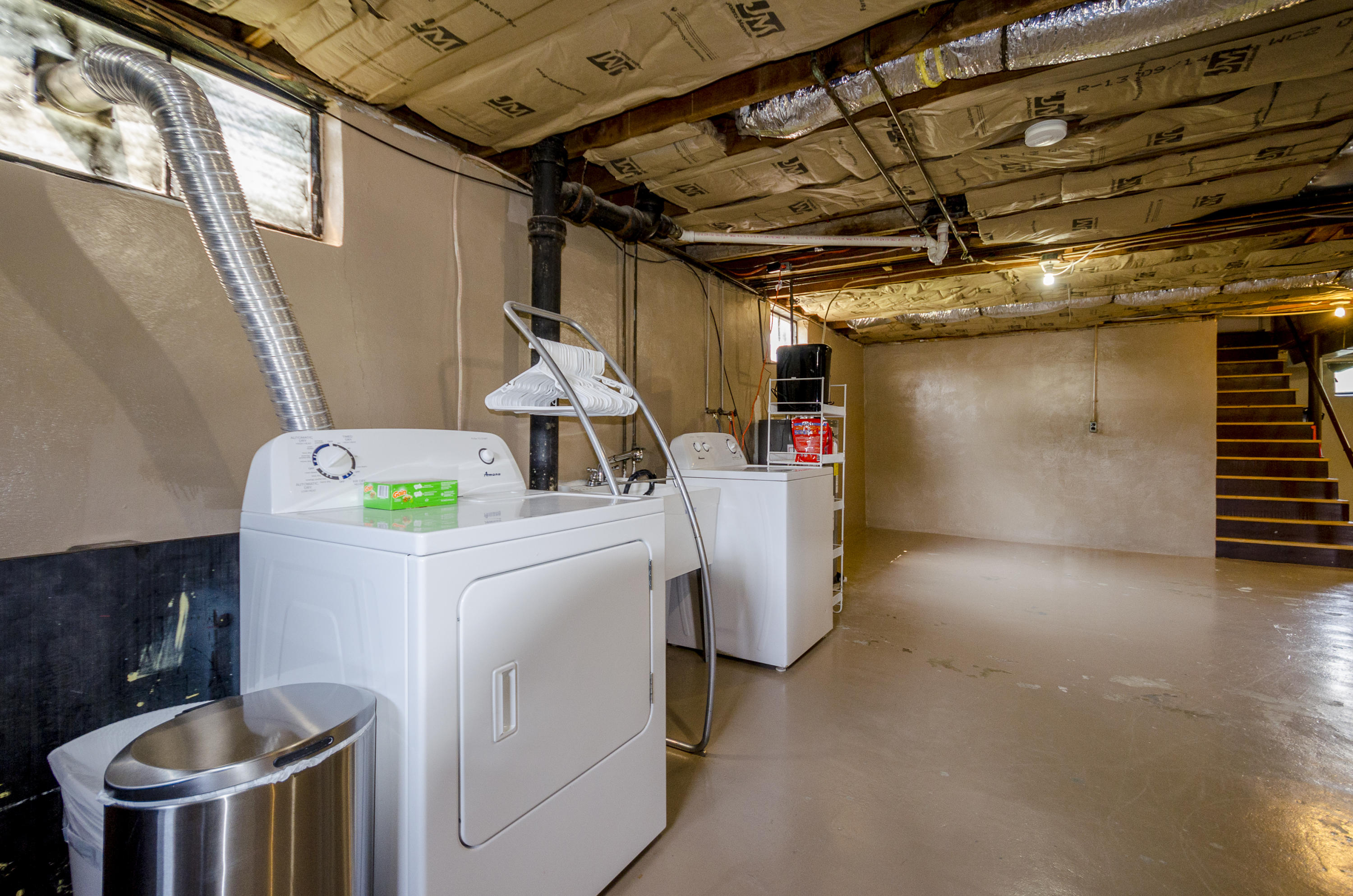 1527 Wilson Road Northwest Roanoke, VA 24017 - Photo 31 of 37 Laundry Area