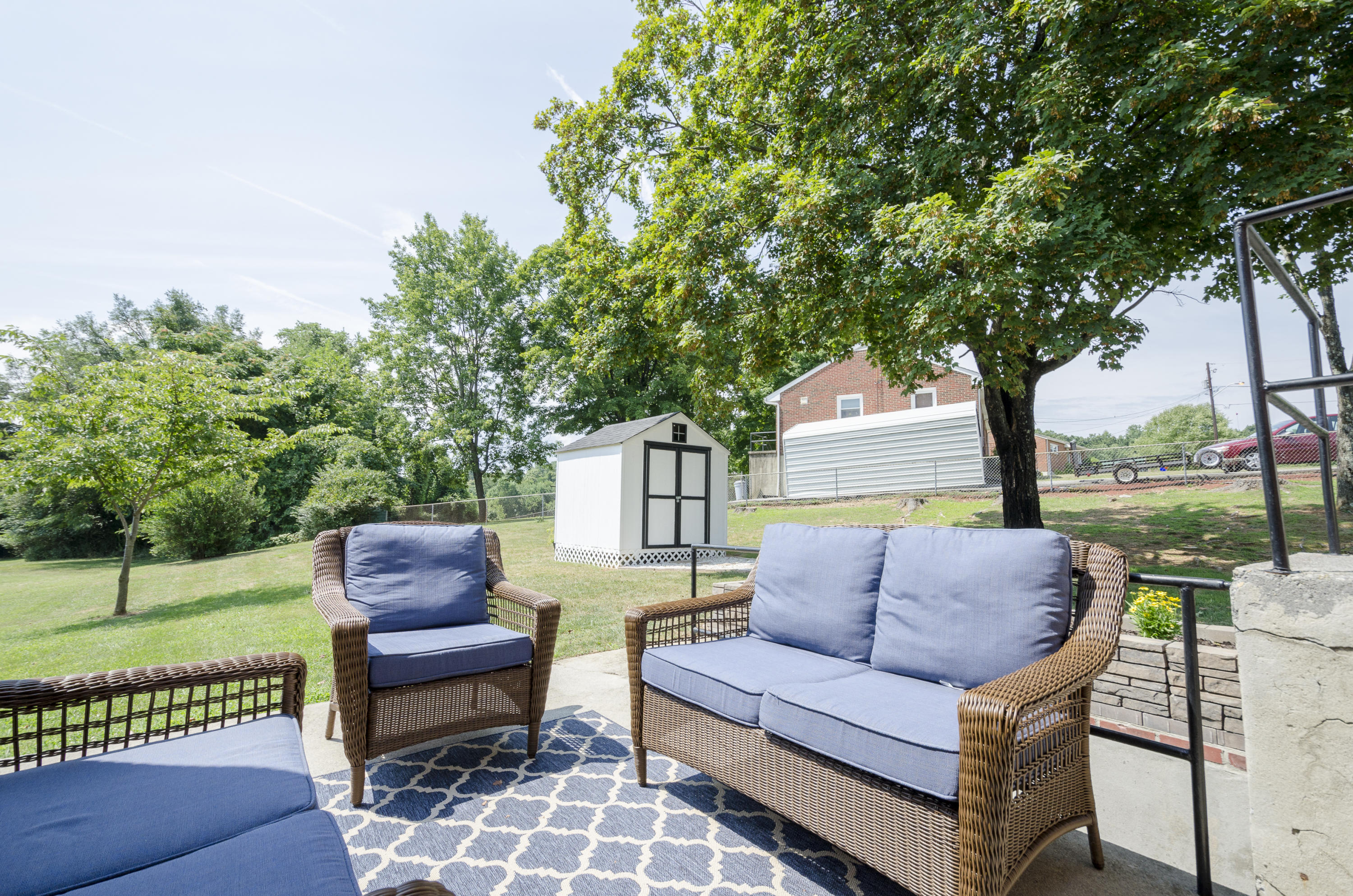 1527 Wilson Road Northwest Roanoke, VA 24017 - Photo 34 of 37 Patio
