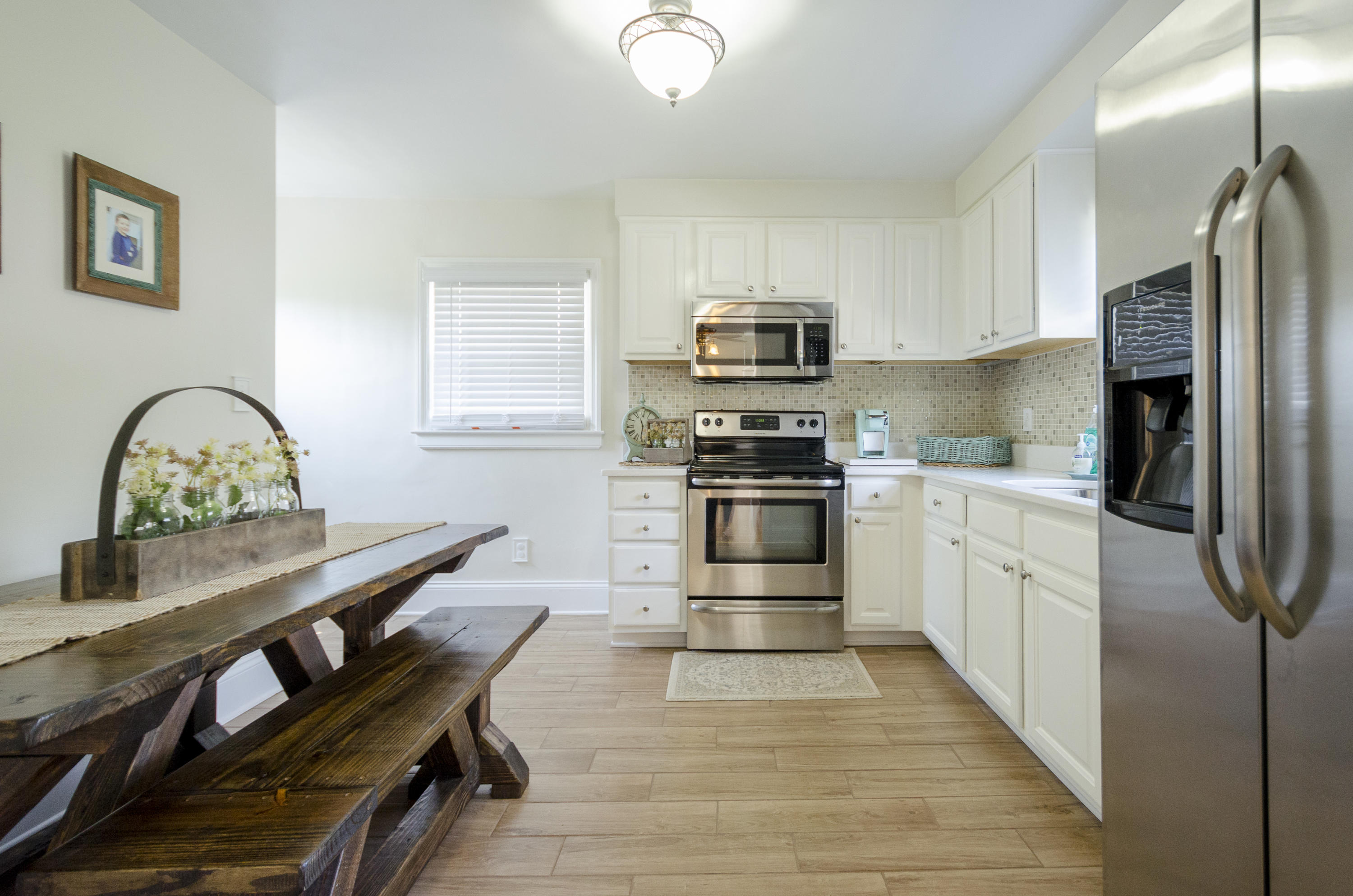 1527 Wilson Road Northwest Roanoke, VA 24017 - Photo 8 of 37 Stainless Steel Appliances
