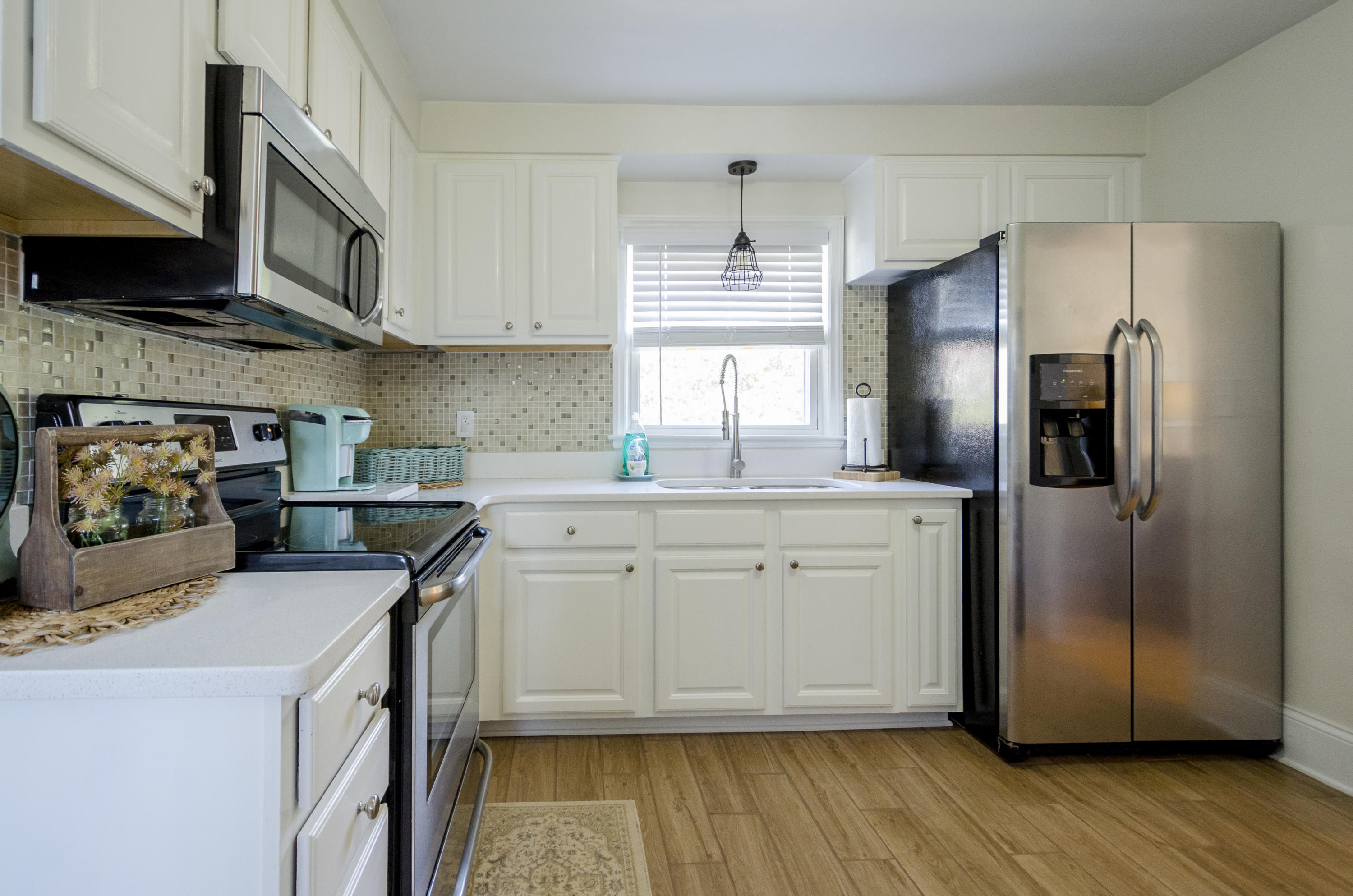 1527 Wilson Road Northwest Roanoke, VA 24017 - Photo 10 of 37 Kitchen
