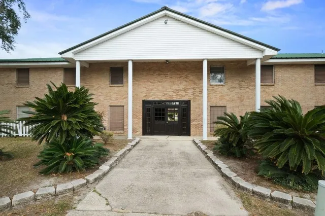 $1,060 | Undisclosed Address, Slidell, LA 70458