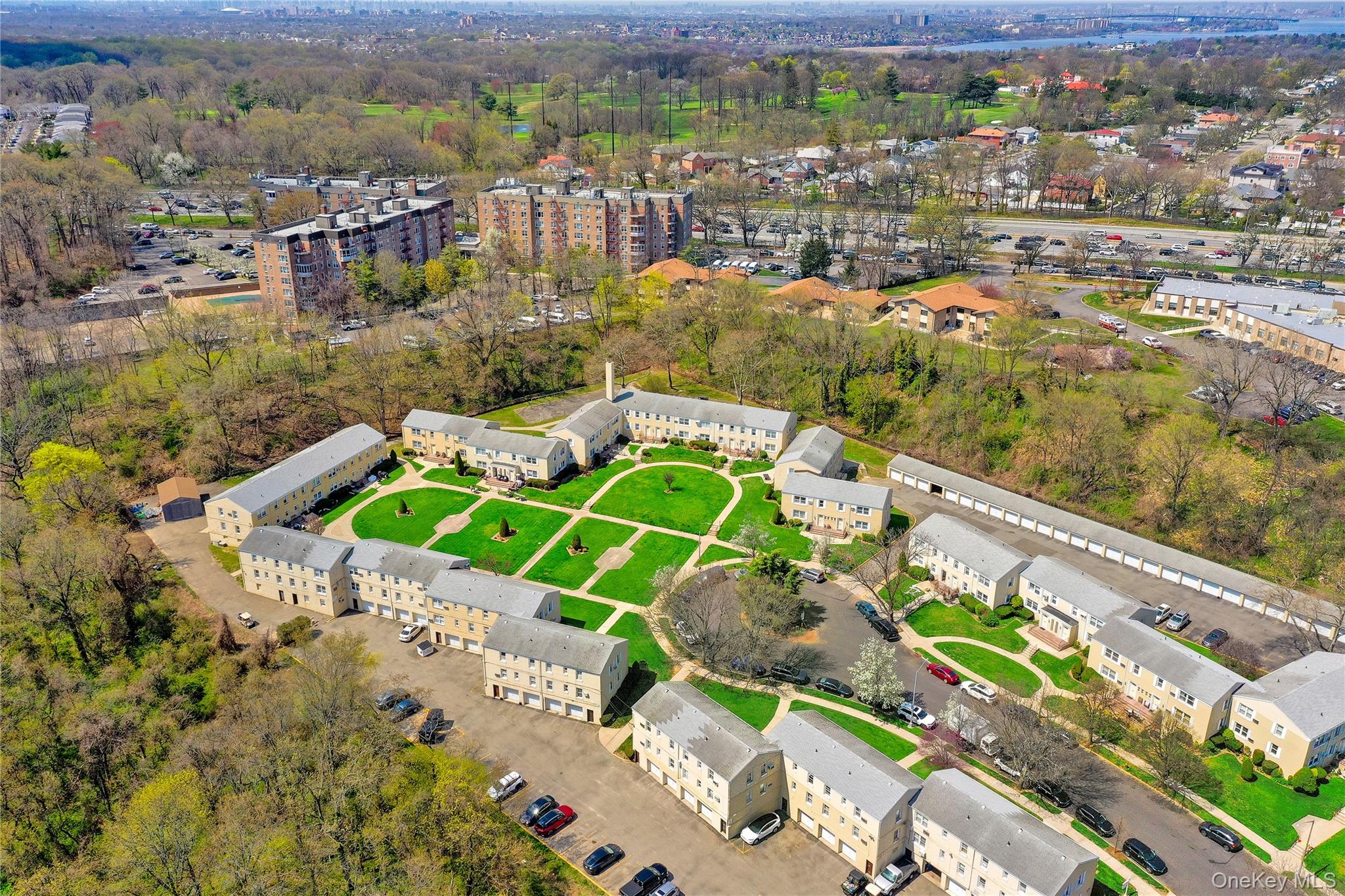 251-21 71st Road, Unit 44A Queens, NY 11426 - Photo 24 of 25 a view of yard