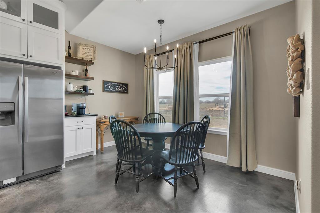 2415 Bucksnort Road Van Alstyne, TX 75495 - Photo 18 of 39