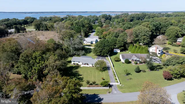 $699,000 | 6411 Knoll Hill Drive, Berlin, MD 21811