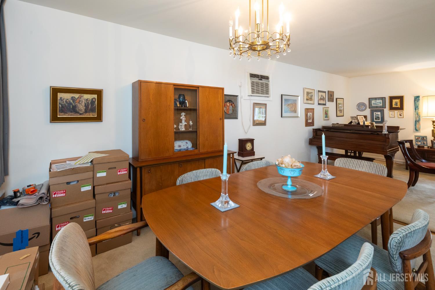 36 Brookfall Road Edison, NJ 08817 - Photo 11 of 36 Gallery Image 11