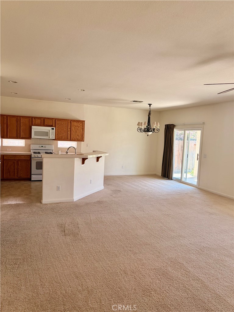 3583 Sarasota Avenue Merced, CA 95348 - Photo 9 of 24