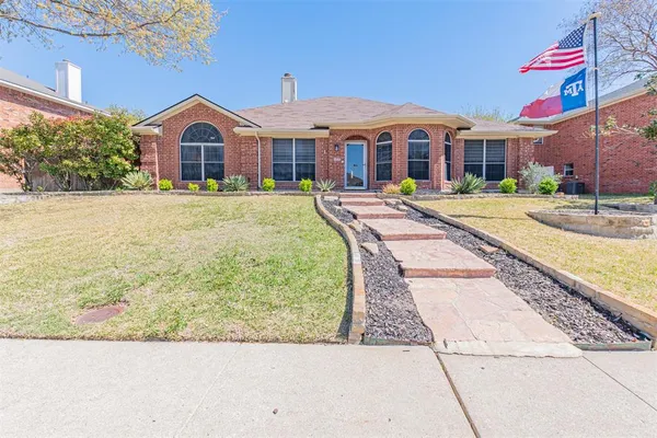 $484,900 | 1088 Midnight Pass, Rockwall, TX 75087