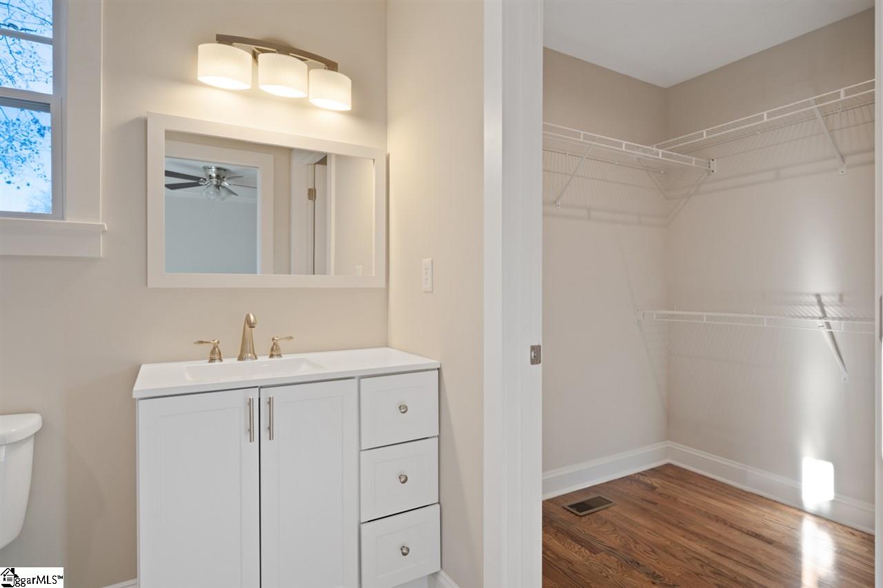 24 Brunson Street Greenville, SC 29607 - Photo 14 of 22