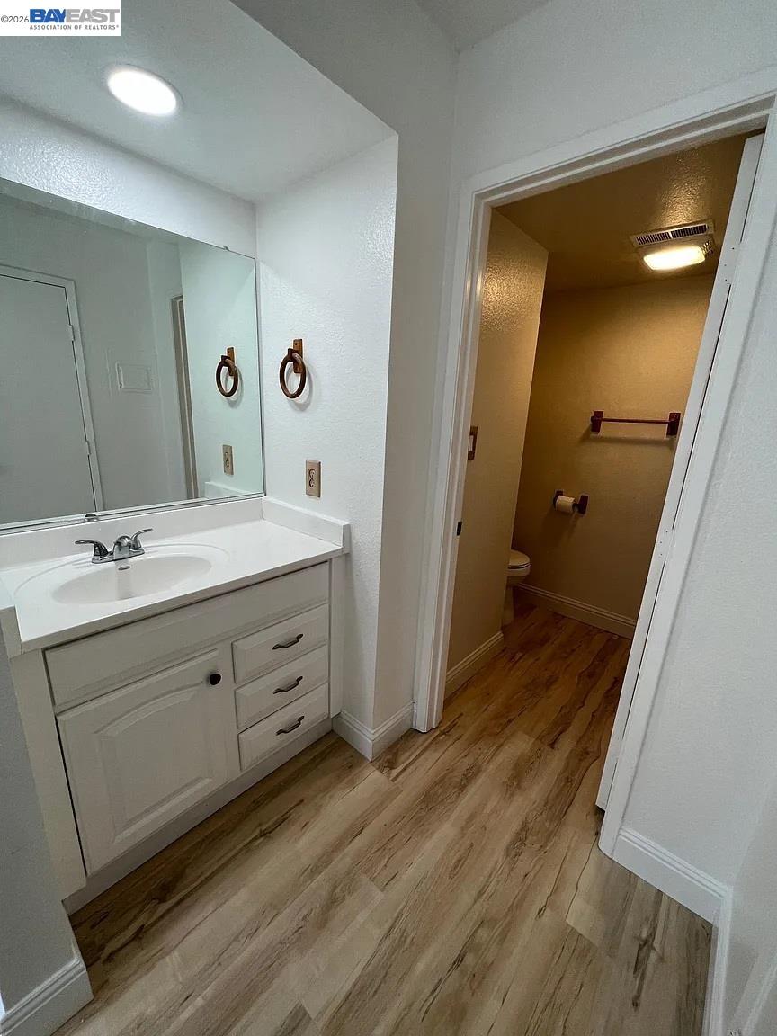3701 Colonial Drive, Unit 36 Modesto, CA 95356 - Photo 8 of 36 a spacious bathroom with a double vanity sink and a mirror