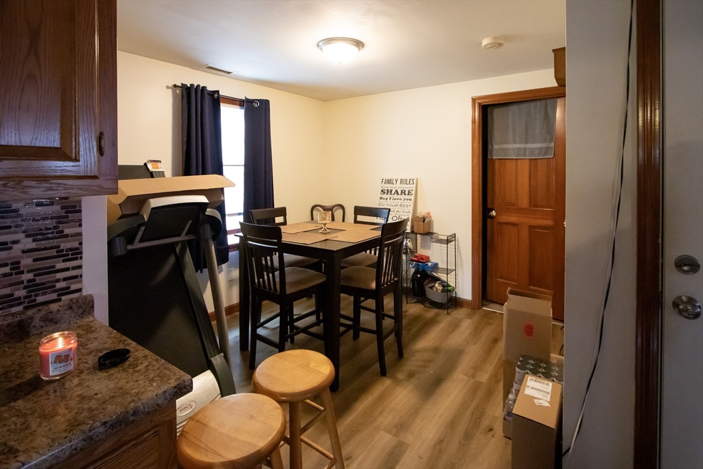 86 Pilgrim Avenue Worcester, MA 01604 - Photo 19 of 30