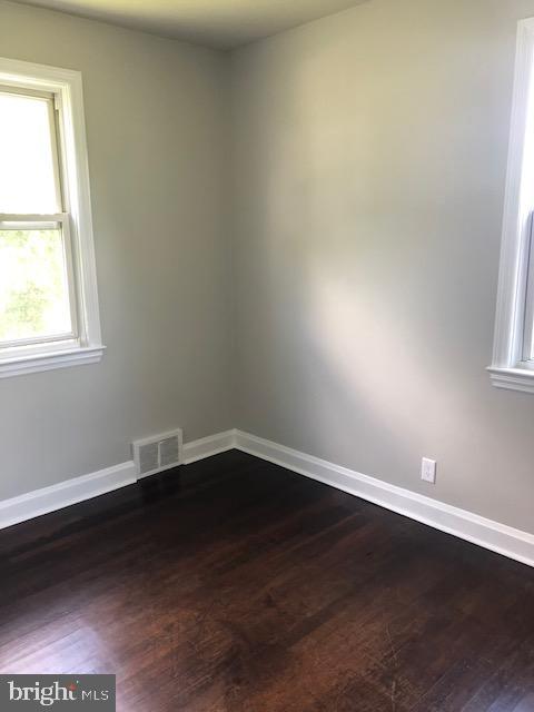 1008 Columbia Road Hagerstown, MD 21742 - Photo 10 of 24 Gallery Image 10