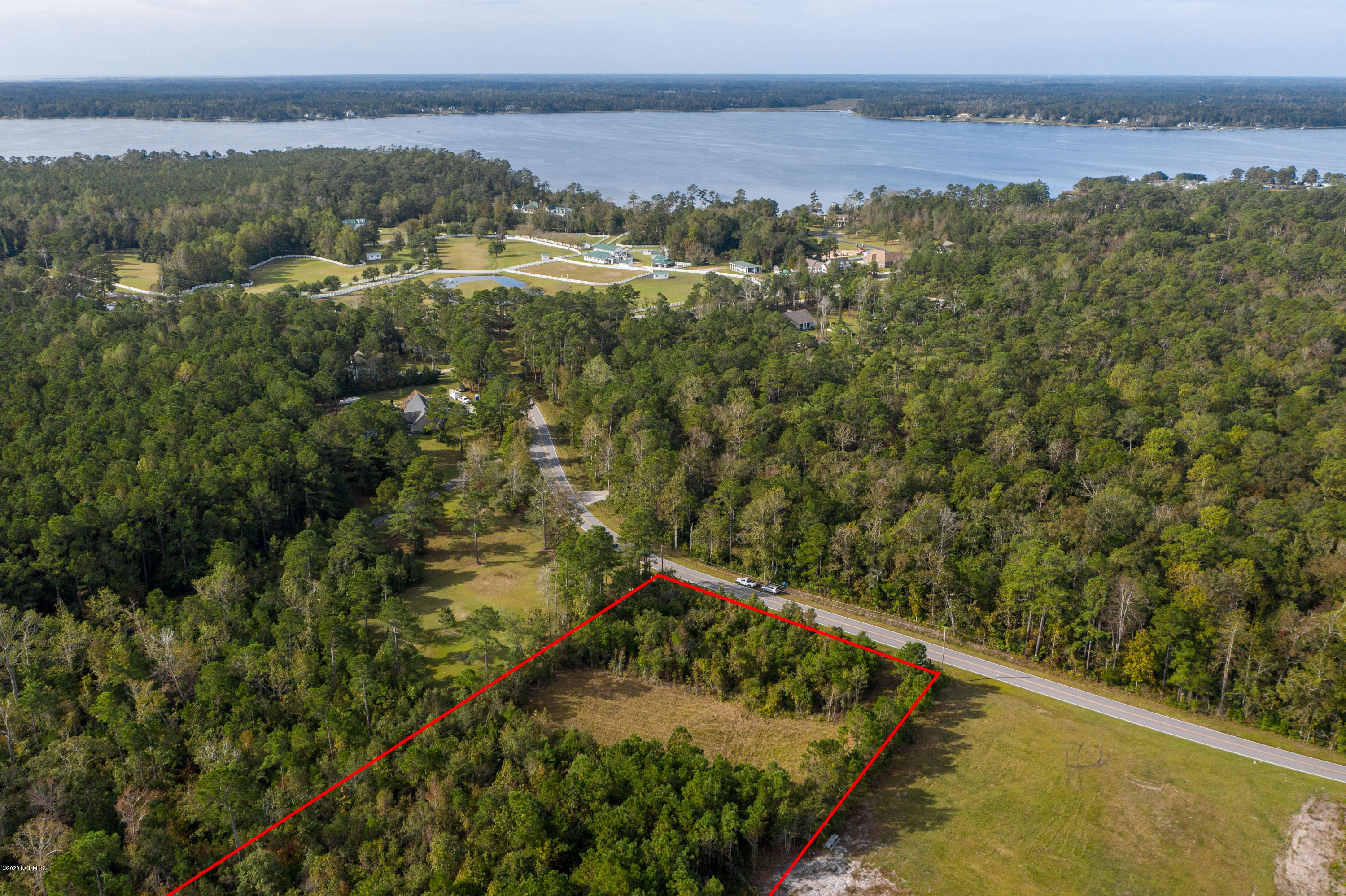 880 West Firetower Road Swansboro, NC 28584 - Photo 27 of 30 880 W. Firetower Rd-27