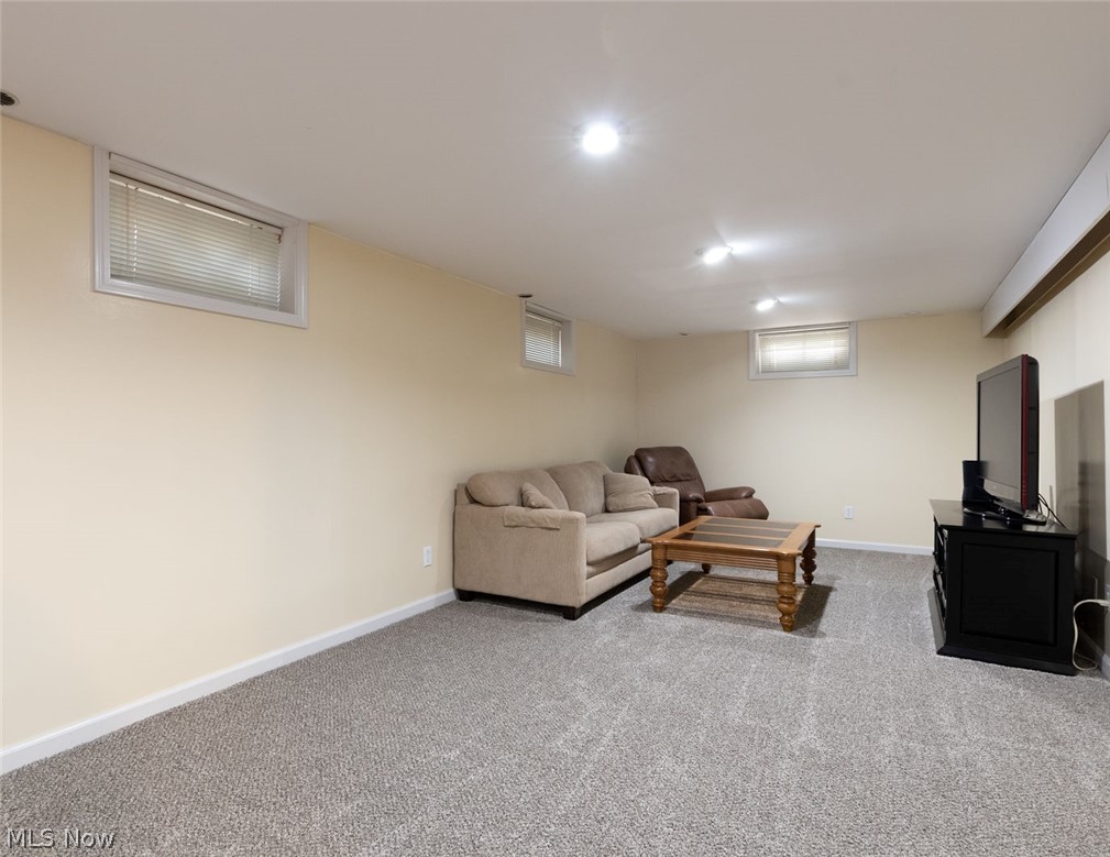 7100 Liberty Road Solon, OH 44139 - Photo 12 of 16 Gallery Image 12