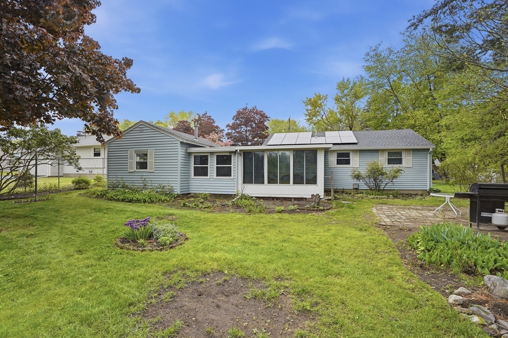 35 Burnham Road Lowell, MA 01852 - Photo 31 of 32