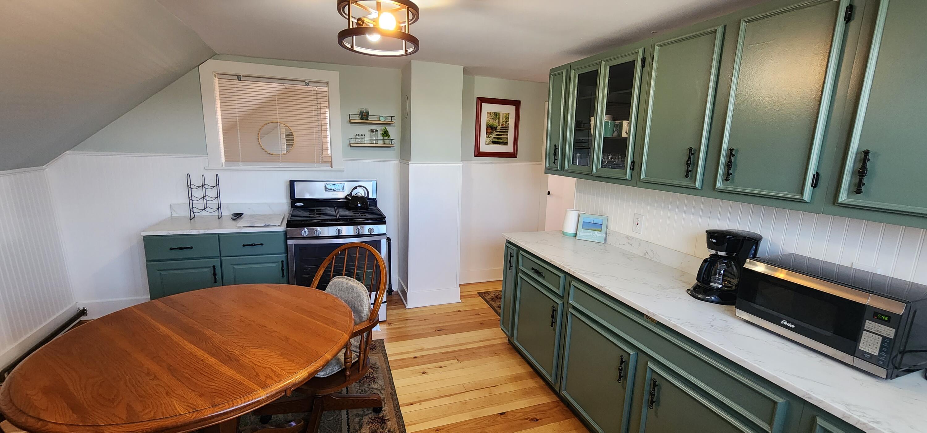 239 10th Street, Unit 2 Manistee, MI 49660 - Photo 21 of 27 20230424_094624