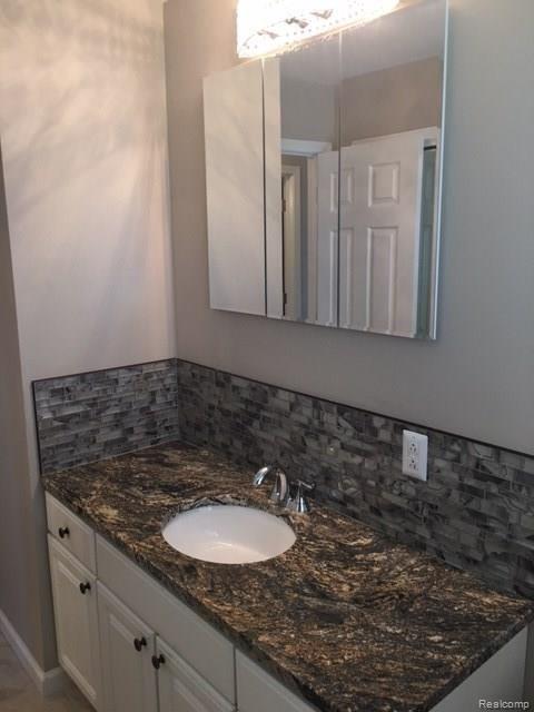 5424 Wakefield Road Grand Blanc, MI 48439 - Photo 12 of 25 IMG_0926 (2).jpg