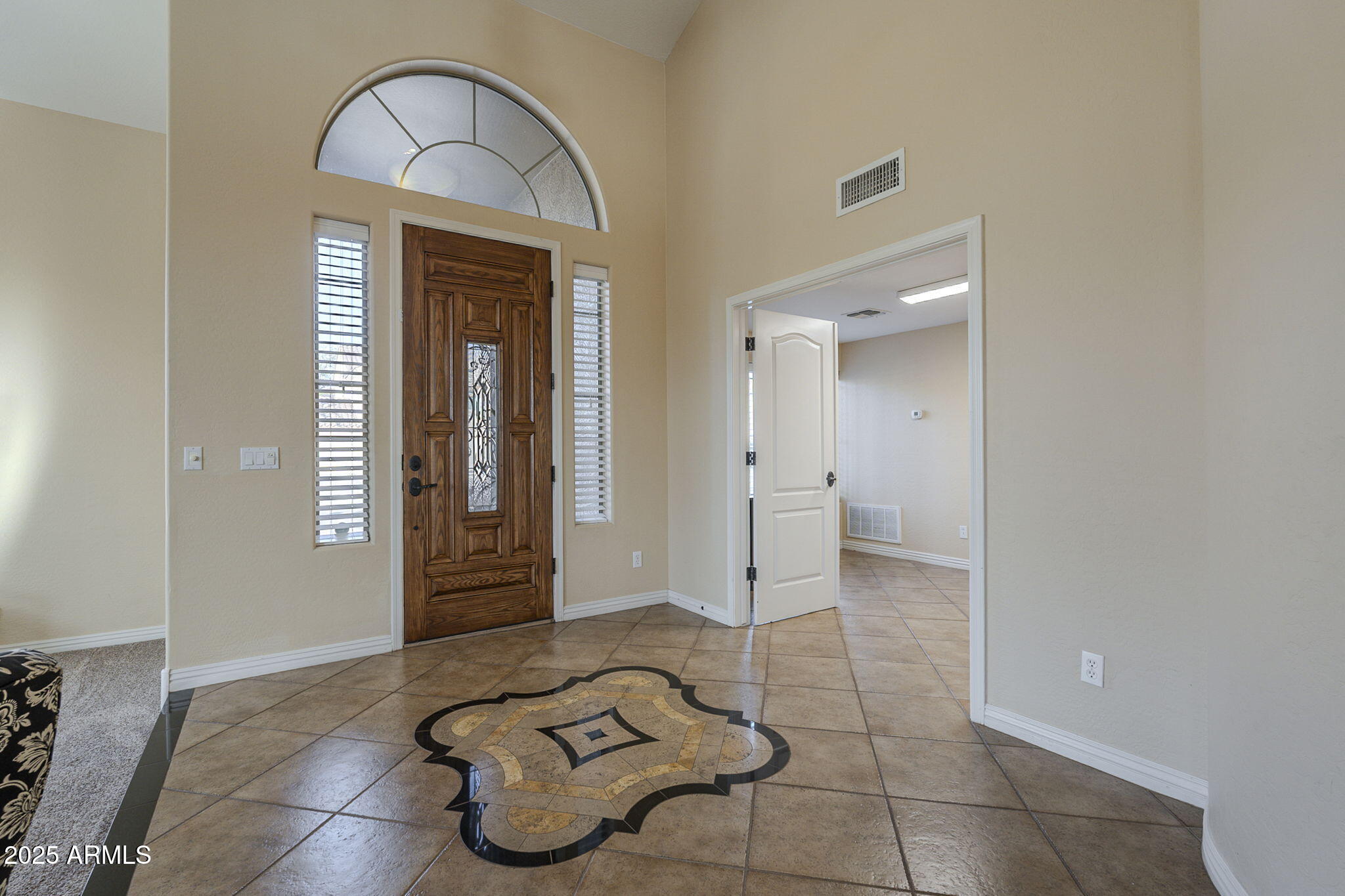 27316 North Covered Wagon Road Phoenix, AZ 85085 - Photo 14 of 105 Foyer