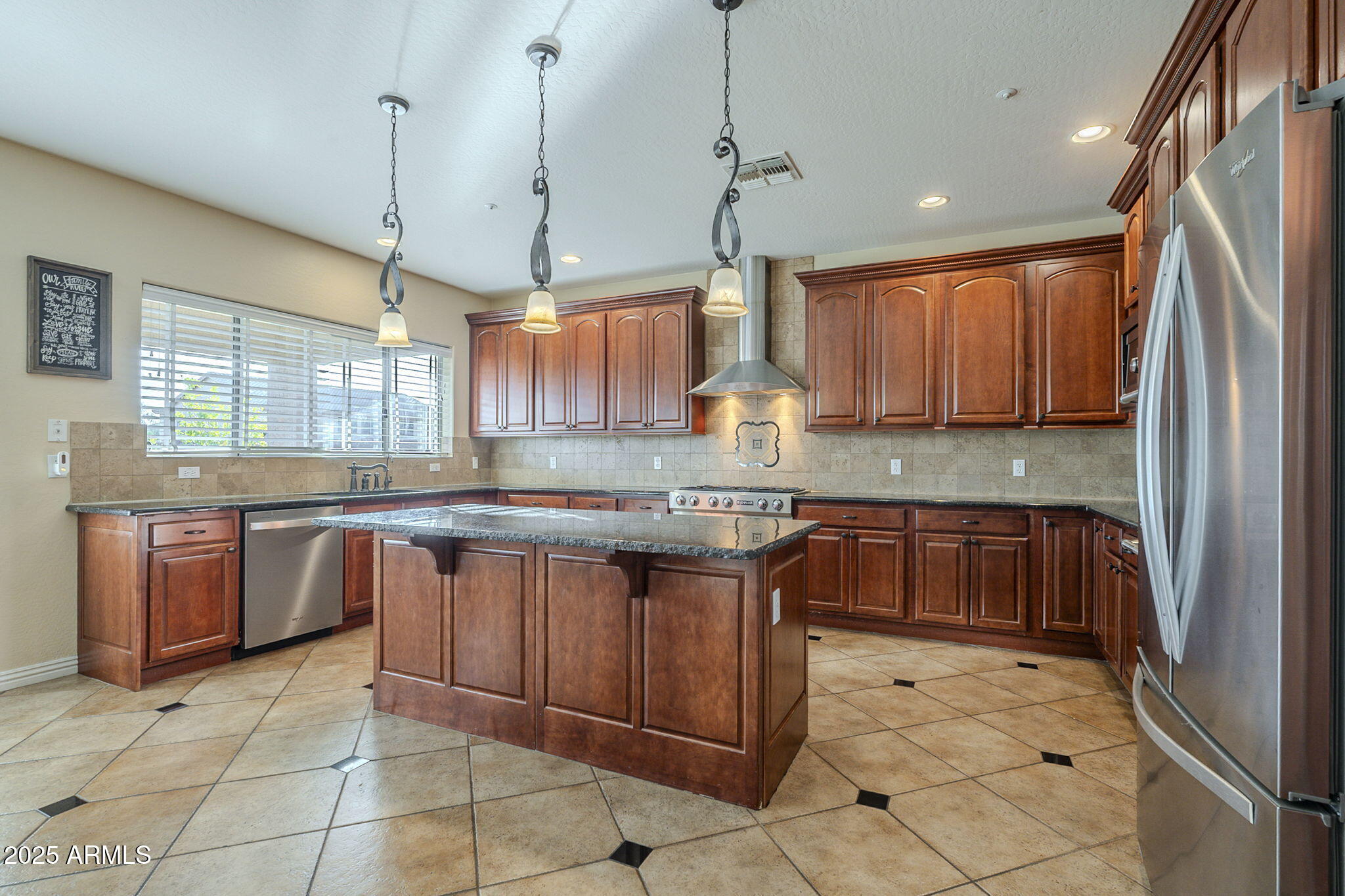 27316 North Covered Wagon Road Phoenix, AZ 85085 - Photo 28 of 105 Kitchen