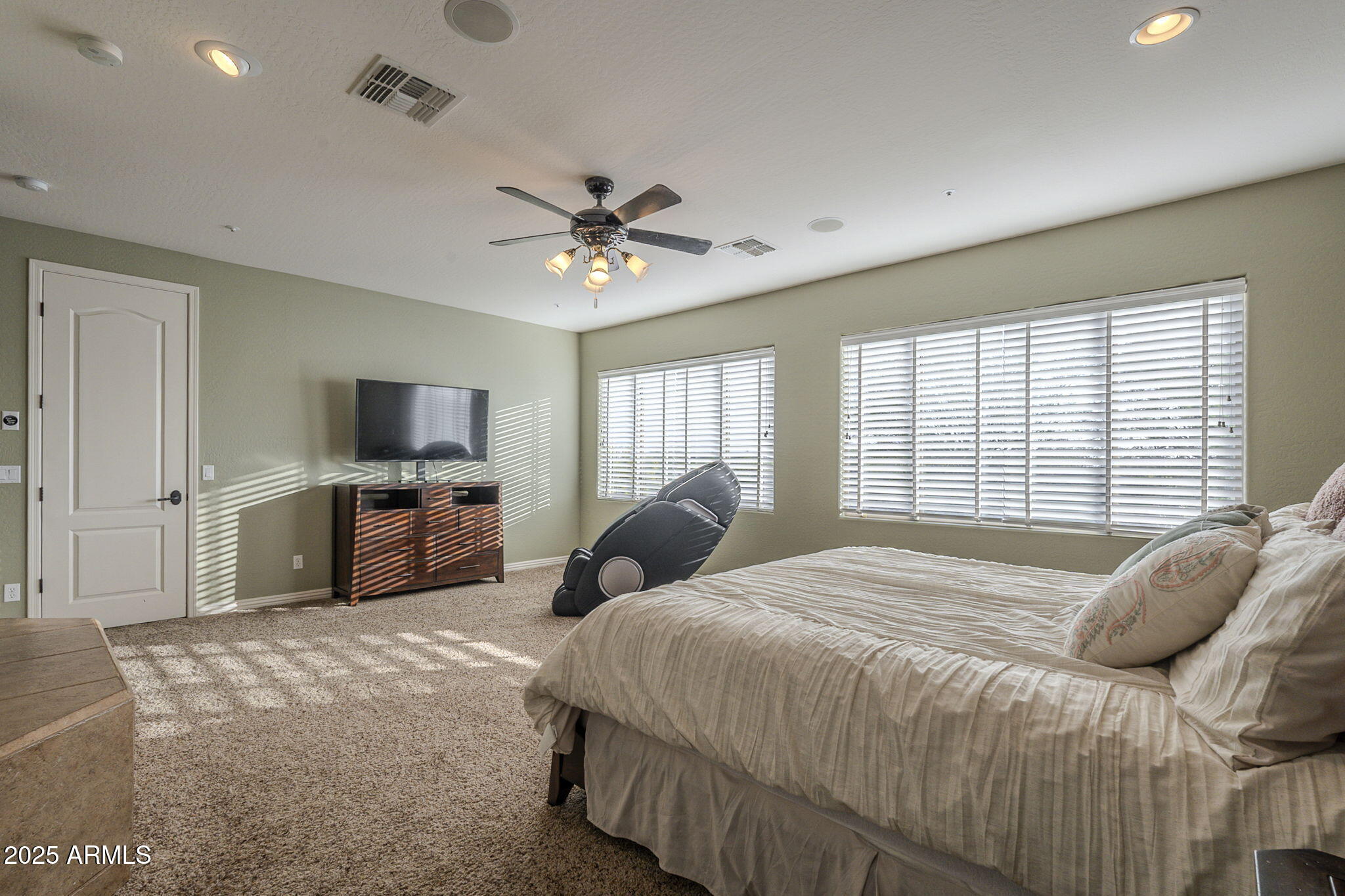 27316 North Covered Wagon Road Phoenix, AZ 85085 - Photo 49 of 105 Primary Suite