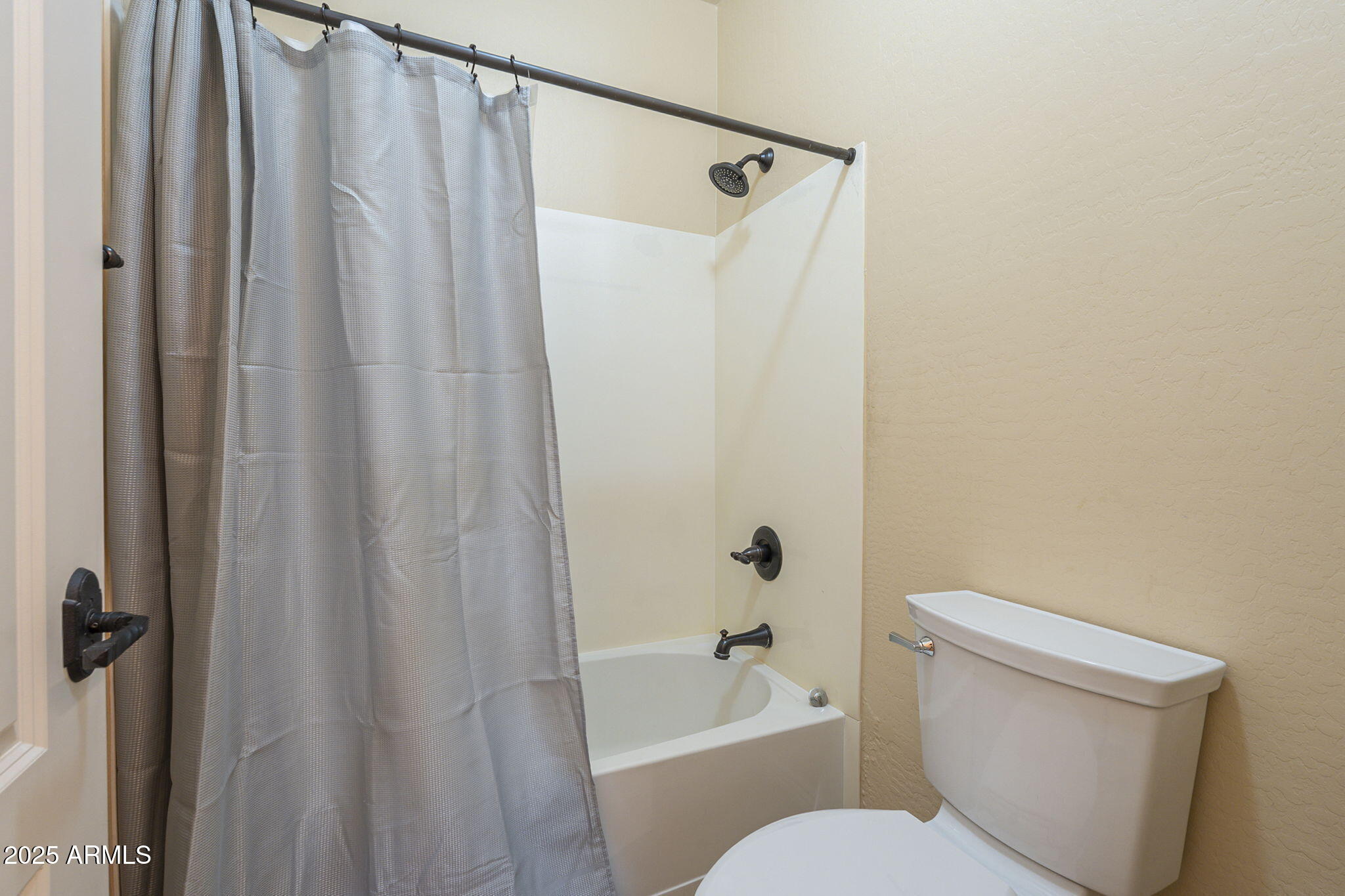 27316 North Covered Wagon Road Phoenix, AZ 85085 - Photo 59 of 105 Guest Bath
