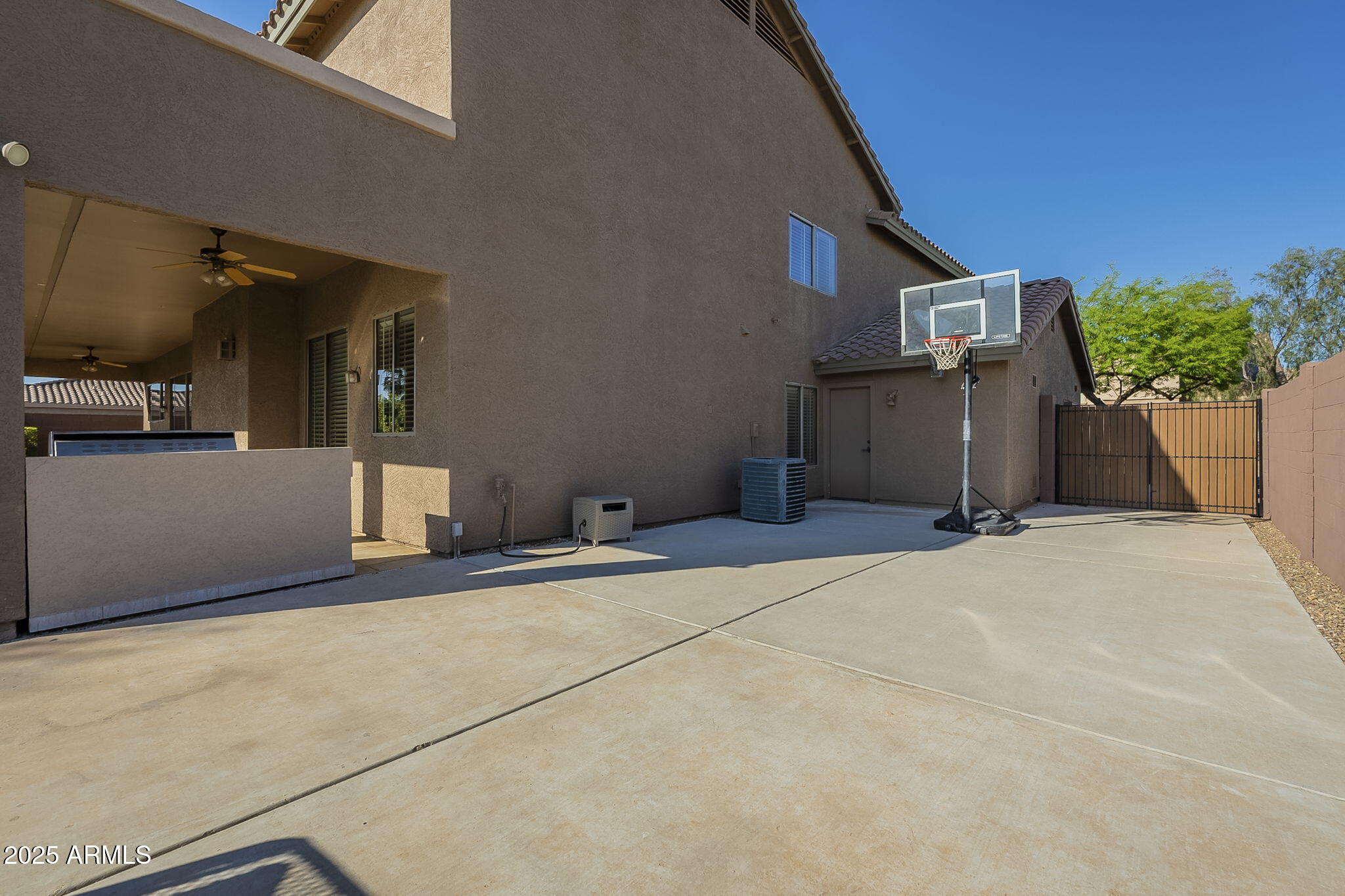 27316 North Covered Wagon Road Phoenix, AZ 85085 - Photo 75 of 105 Side gate