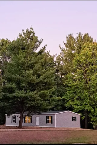 $274,900 | 5265 Huck Drive, Sheridan, MI 48884