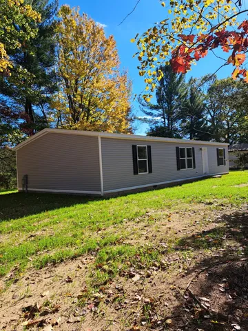 $274,900 | 5265 Huck Drive, Sheridan, MI 48884