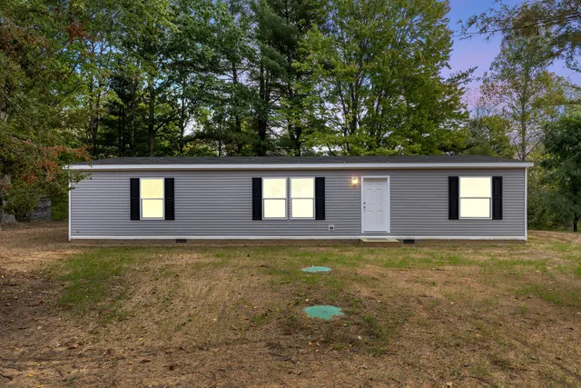 $274,900 | 5265 Huck Drive, Sheridan, MI 48884