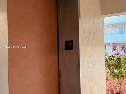 $2,085 | 6115 Northwest 186th Street, Unit 312, Hialeah, FL 33015