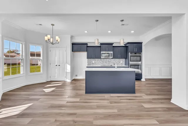 $504,900 | 358 Kingland Lane, Clarksville, TN 37043