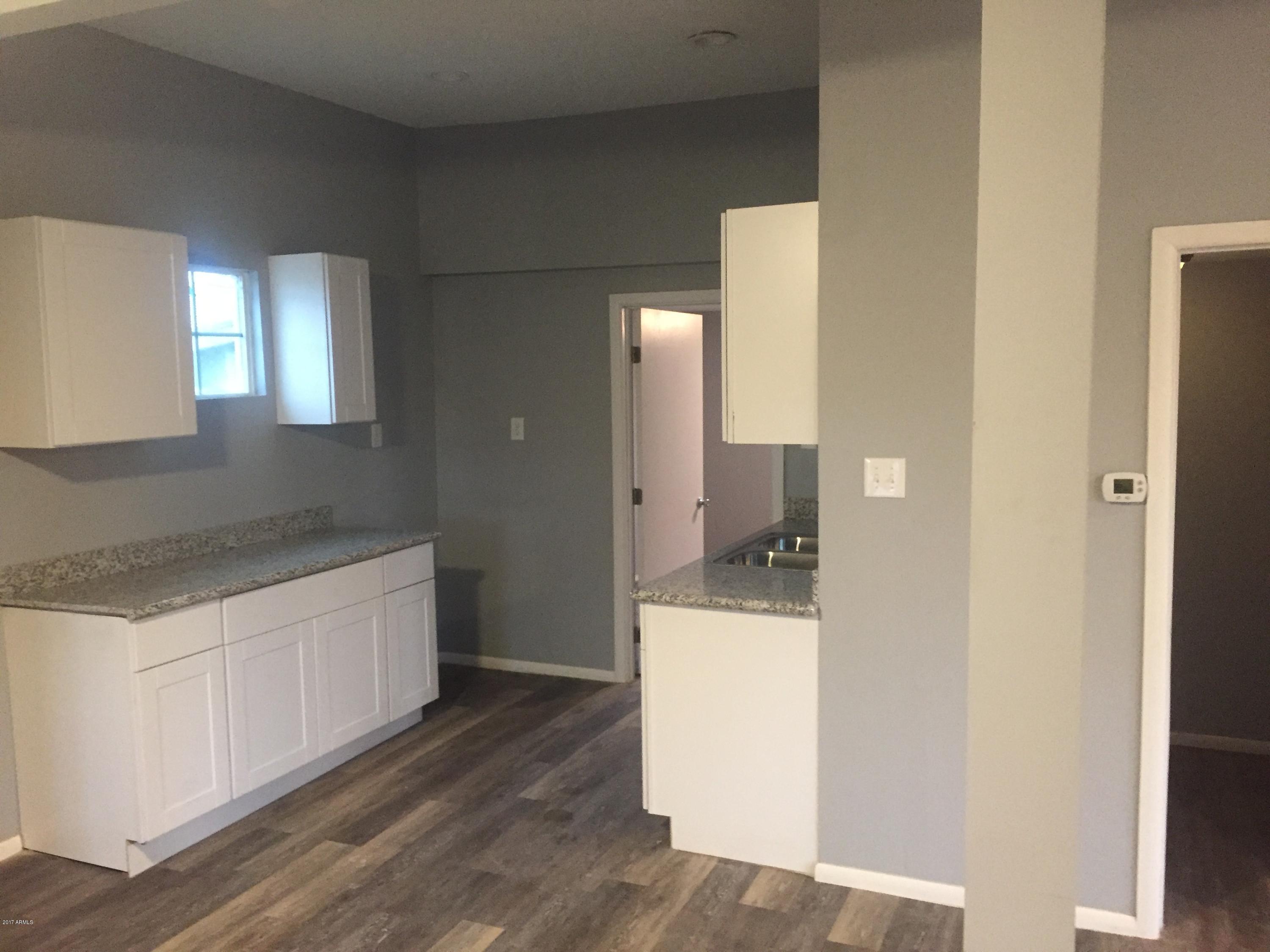 8630 West Mountain View Road Peoria, AZ 85345 - Photo 3 of 9 IMG_1433