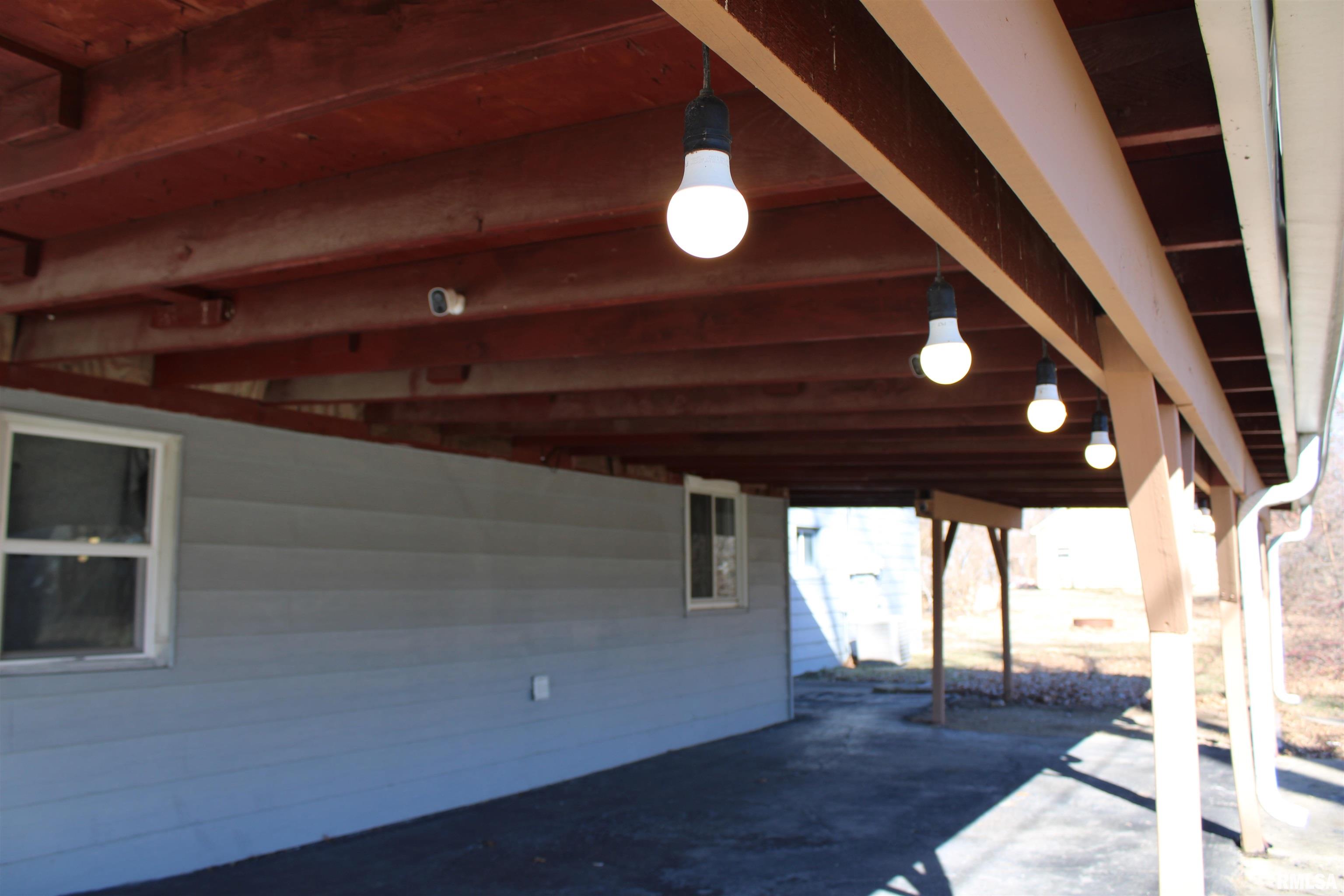 2109 Washington Road Washington, IL 61571 - Photo 36 of 43 Gallery Image 36