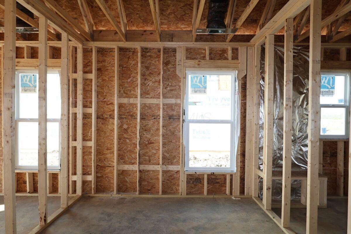 5795 Valleydale Road Powell, OH 43065 - Photo 3 of 7 Framing