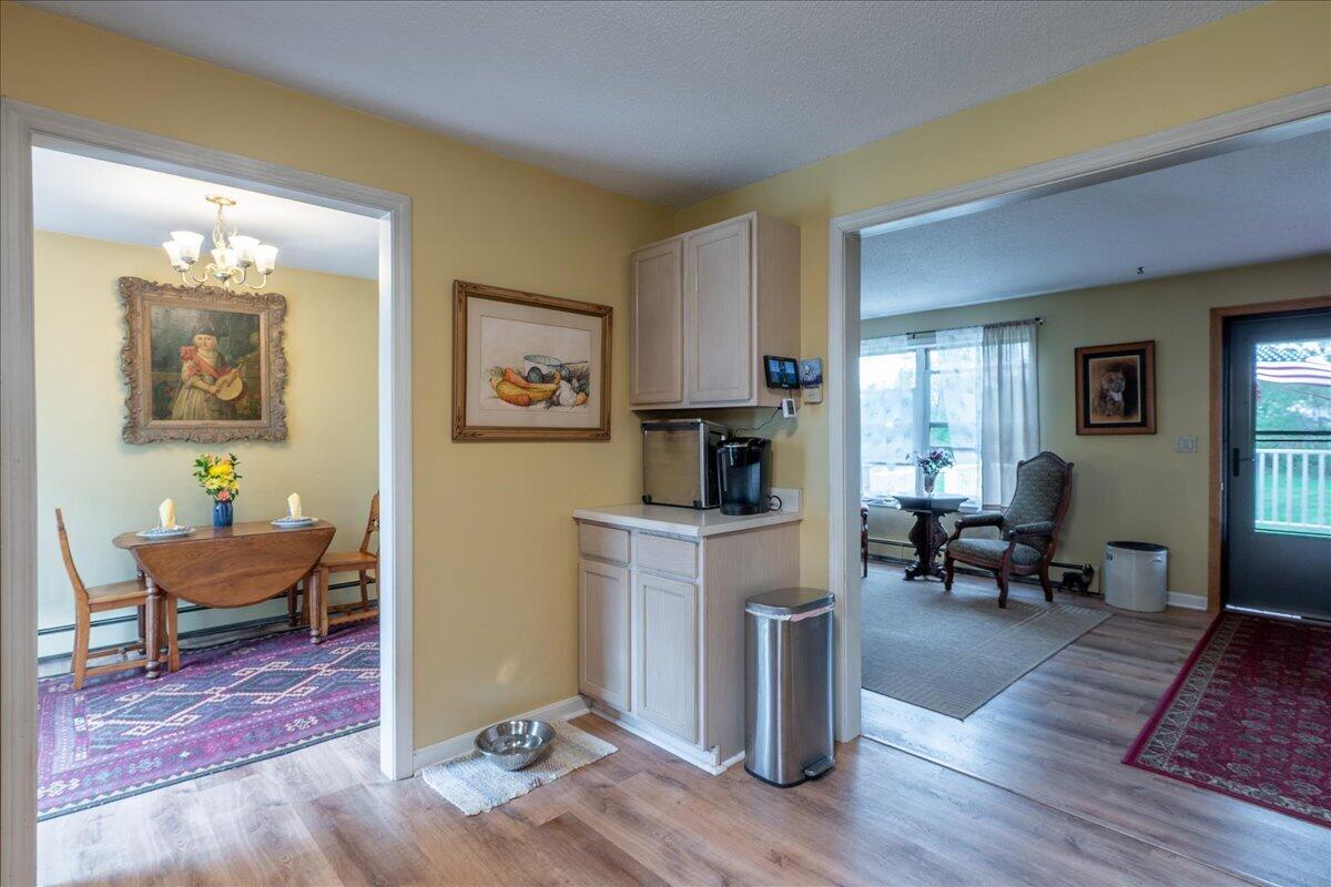 11 Simon Road Waldoboro, ME 04572 - Photo 4 of 44 28-11 Simon-28