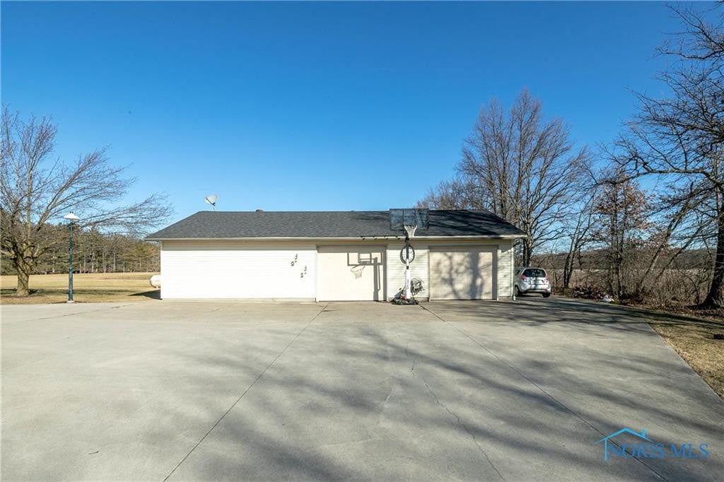 21955 Roehrig Road Defiance, OH 43512 - Photo 7 of 46 Gallery Image 7