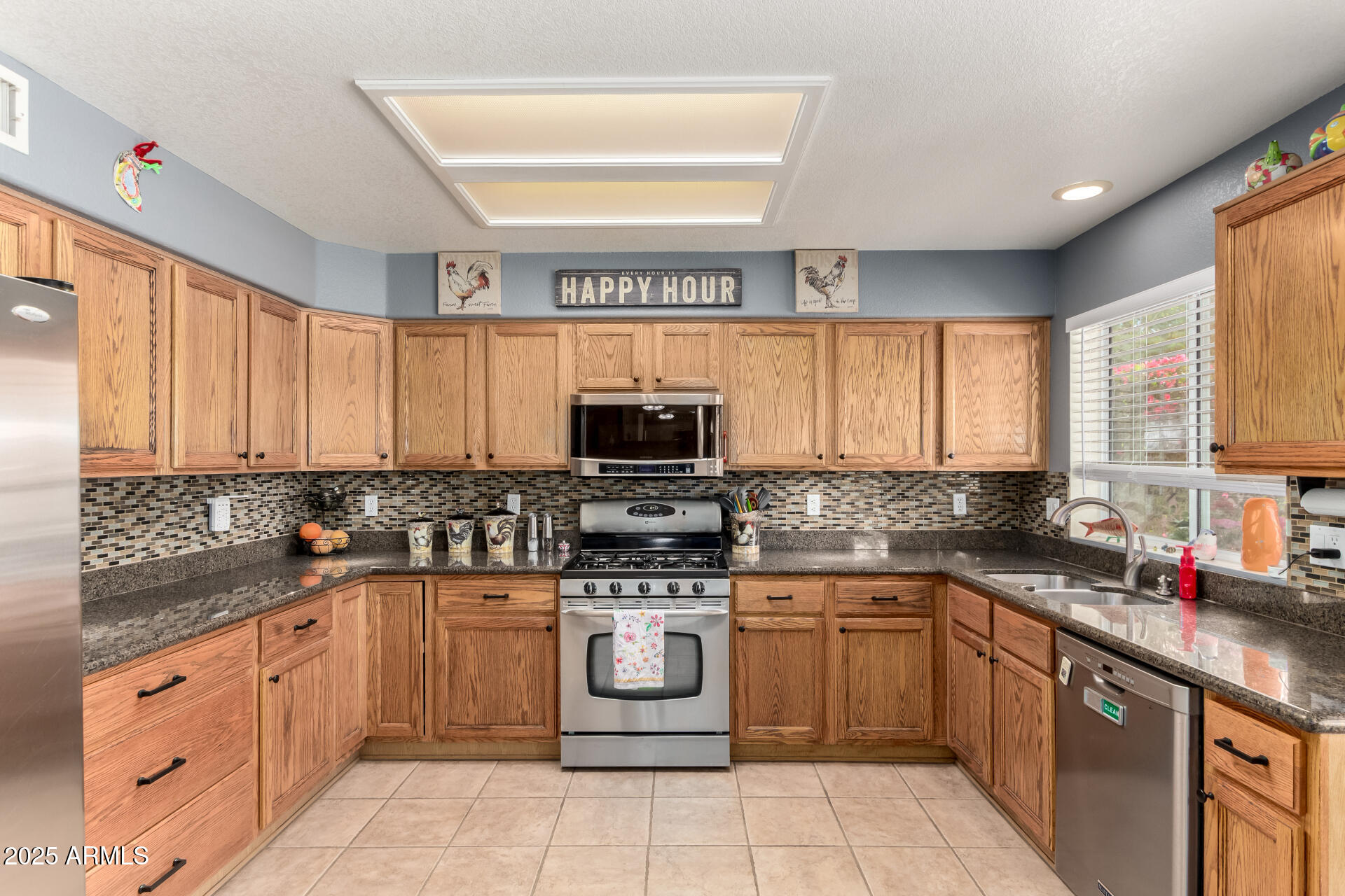 911 West Sandra Terrace Phoenix, AZ 85023 - Photo 10 of 36 14 Sandra Terrace