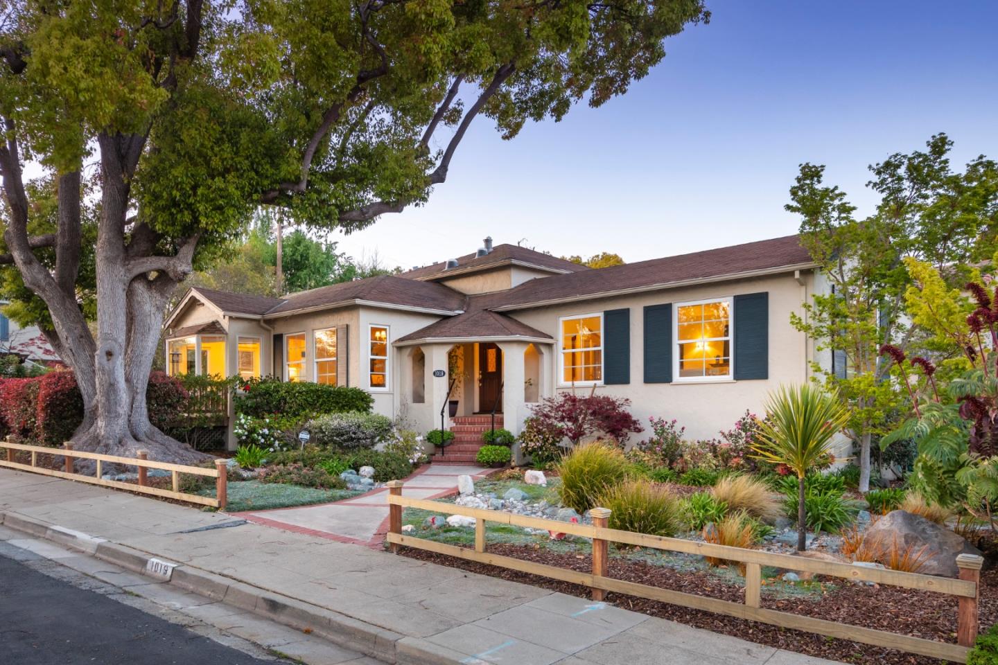 1019 Harvard Road San Mateo, CA 94402 - Photo 1 of 34 Gallery Image 1