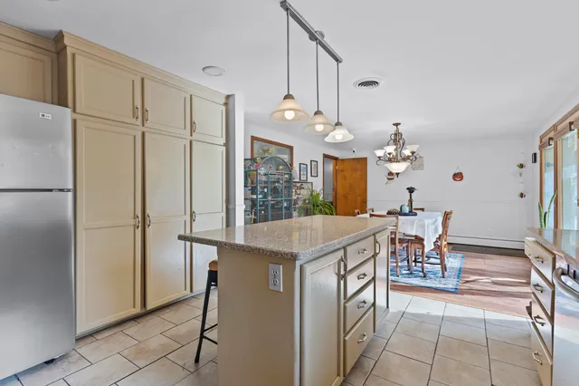 $360,000 | 3038 Bayview Drive, Green Bay, WI 54311