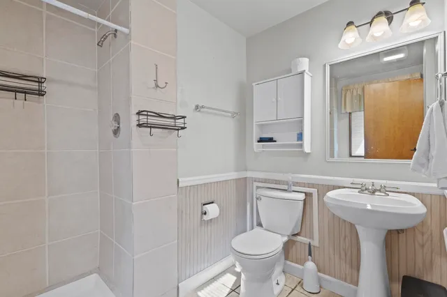 $360,000 | 3038 Bayview Drive, Green Bay, WI 54311