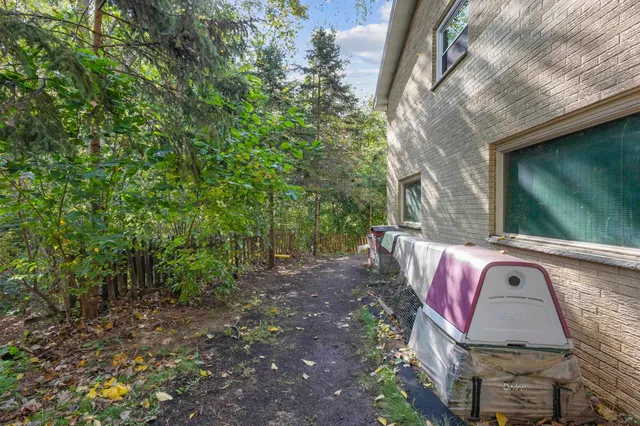 $360,000 | 3038 Bayview Drive, Green Bay, WI 54311