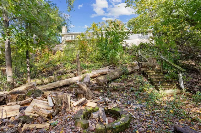 $360,000 | 3038 Bayview Drive, Green Bay, WI 54311